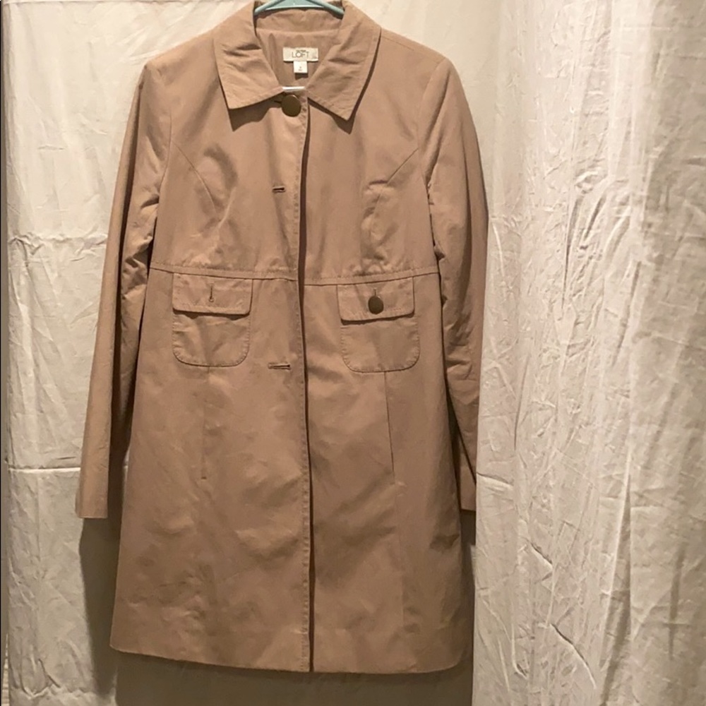 Ann Taylor brown size 6 trench coat